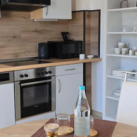 Ringzeit-lodge דירה