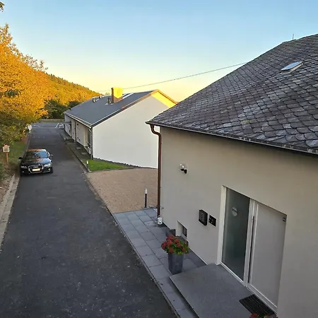 Ringzeit-lodge * Herresbach